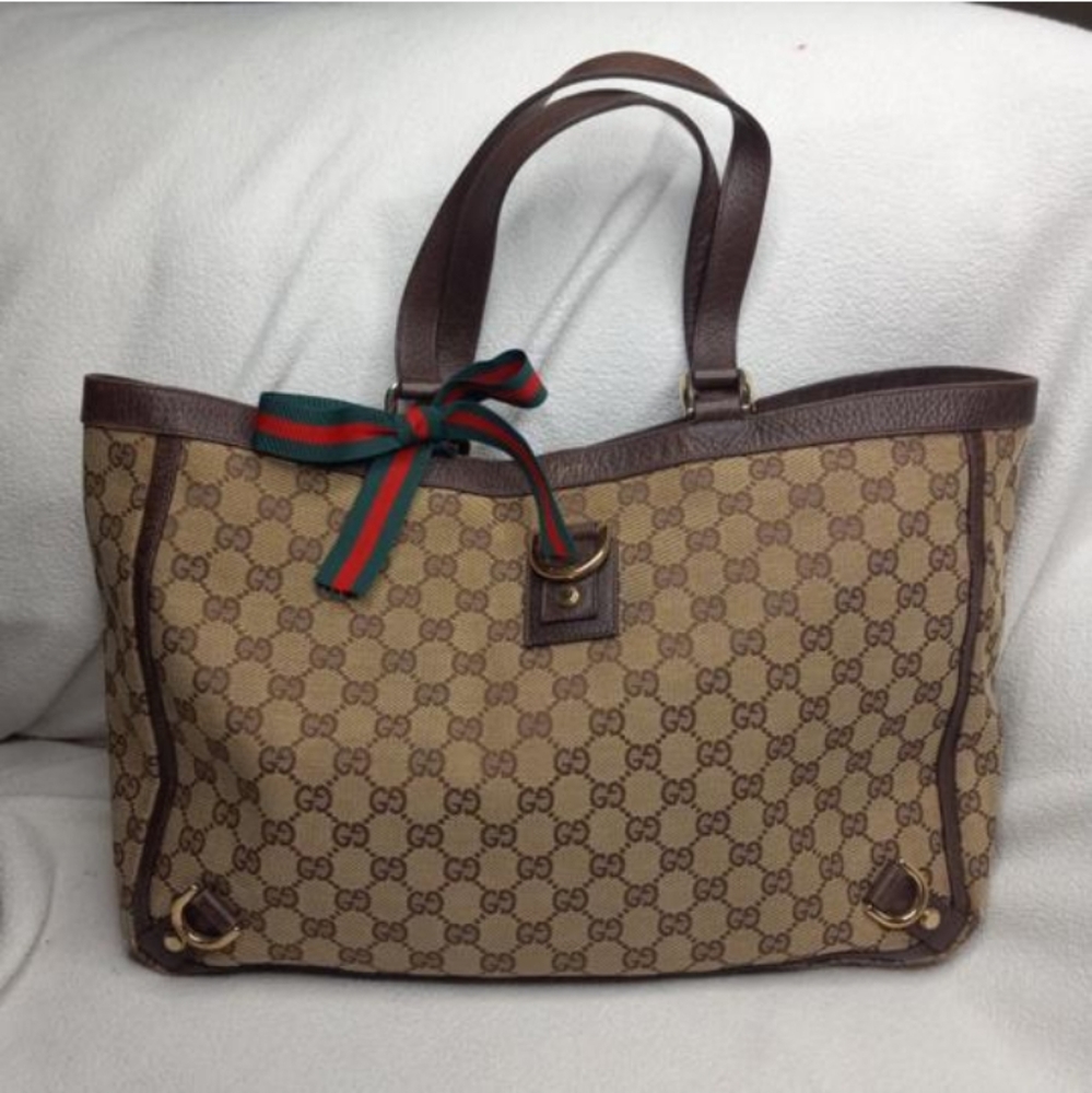 Authentic Gucci GG Monogram Supreme Abbey Canvas Large Tote Bag - Picture 2 of 12